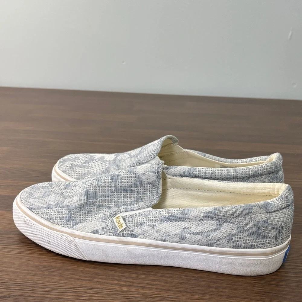 Keds Womens Double Decker Floral Jacquard Slip On Sneakers WF64618 Blue White